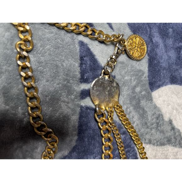 Vintage Gold-Tone Medallion 3-Strand Curb Chain Statement Necklace 26" Layered - Picture 8 of 10